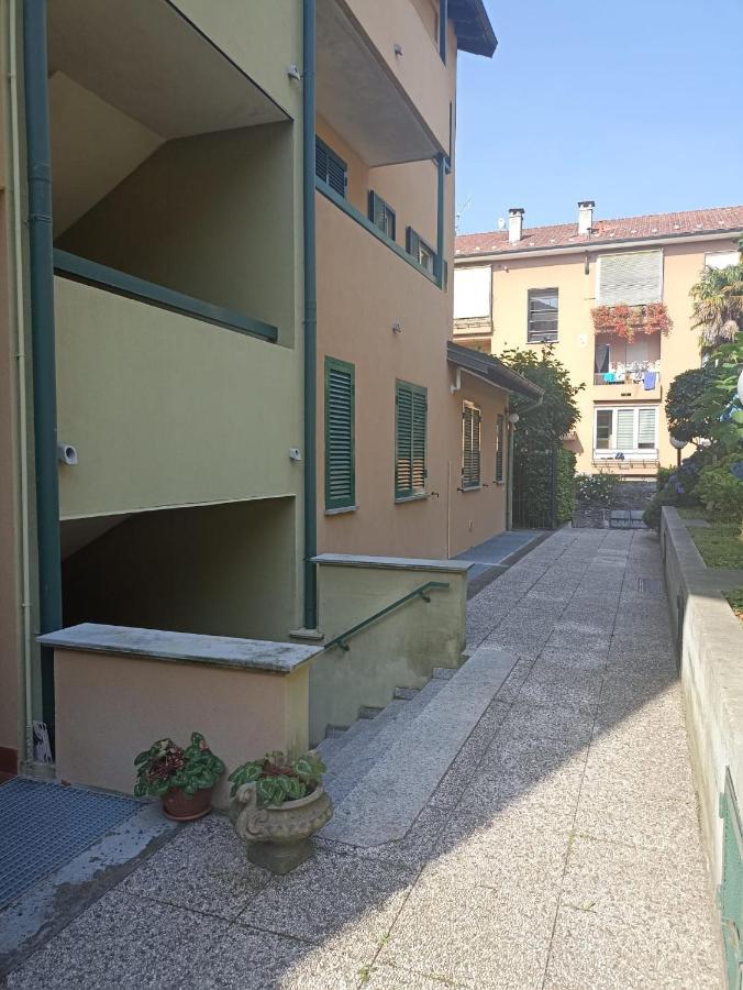 Sunshine Guesthouse Cannero Riviera Exterior foto